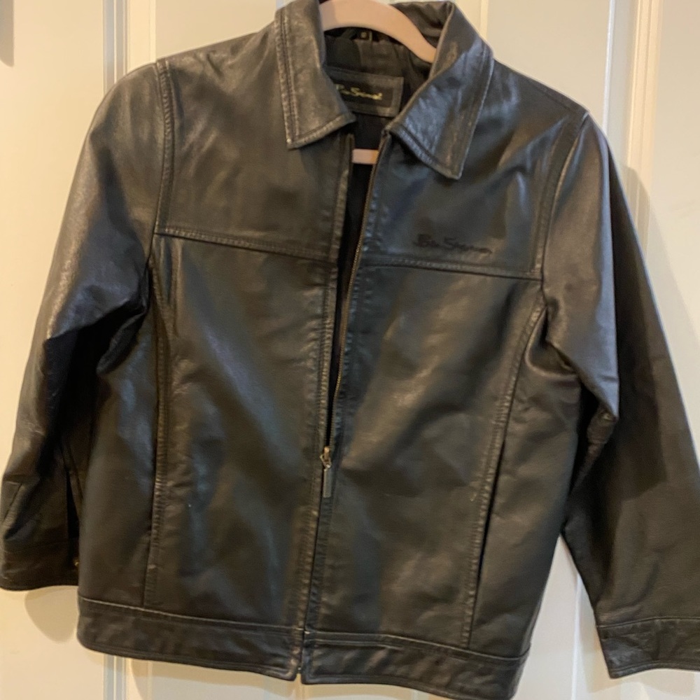 Ladies size 10 Ben Sherman Leather Zip Up Jacket